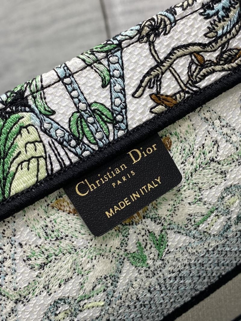 Christian Dior Shopping Bags